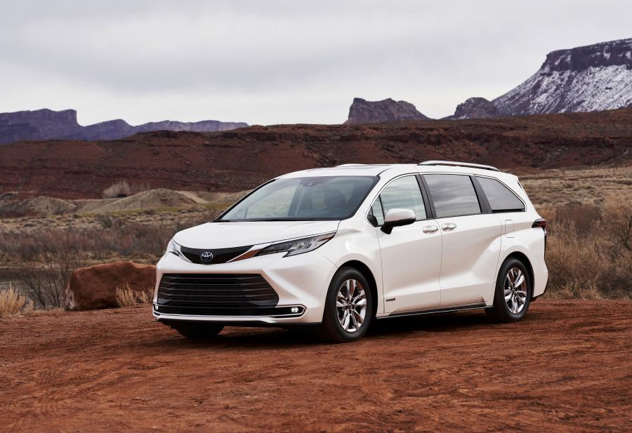  Toyota Sienna Limited 2020 года  (фото 6 из 9)